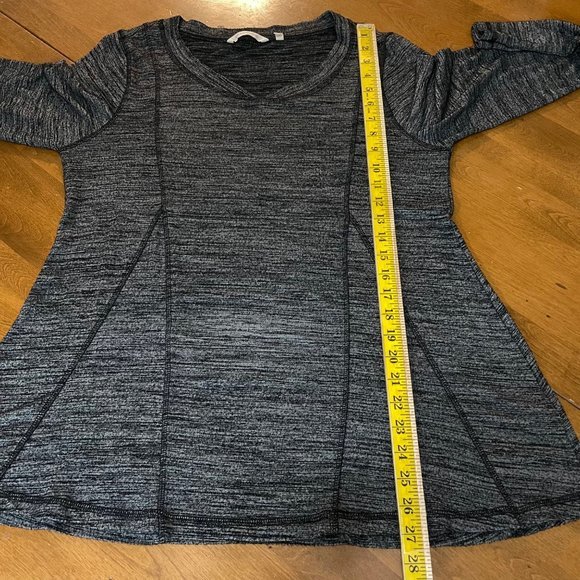 Soft Surroundings Women's Gray Burnout Scoop Neck Stretch Long Sleeve Blouse M - Picture 9 of 10